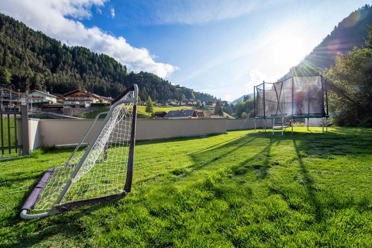 Apartments La Rives Santa Cristina Val Gardena Εξωτερικό φωτογραφία